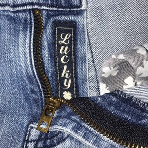 Lucky Jeans!